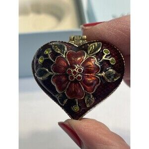 Vtg Monet Red Heart Shaped Enameled Jeweled Hinged Trinket Treasure Pill Box